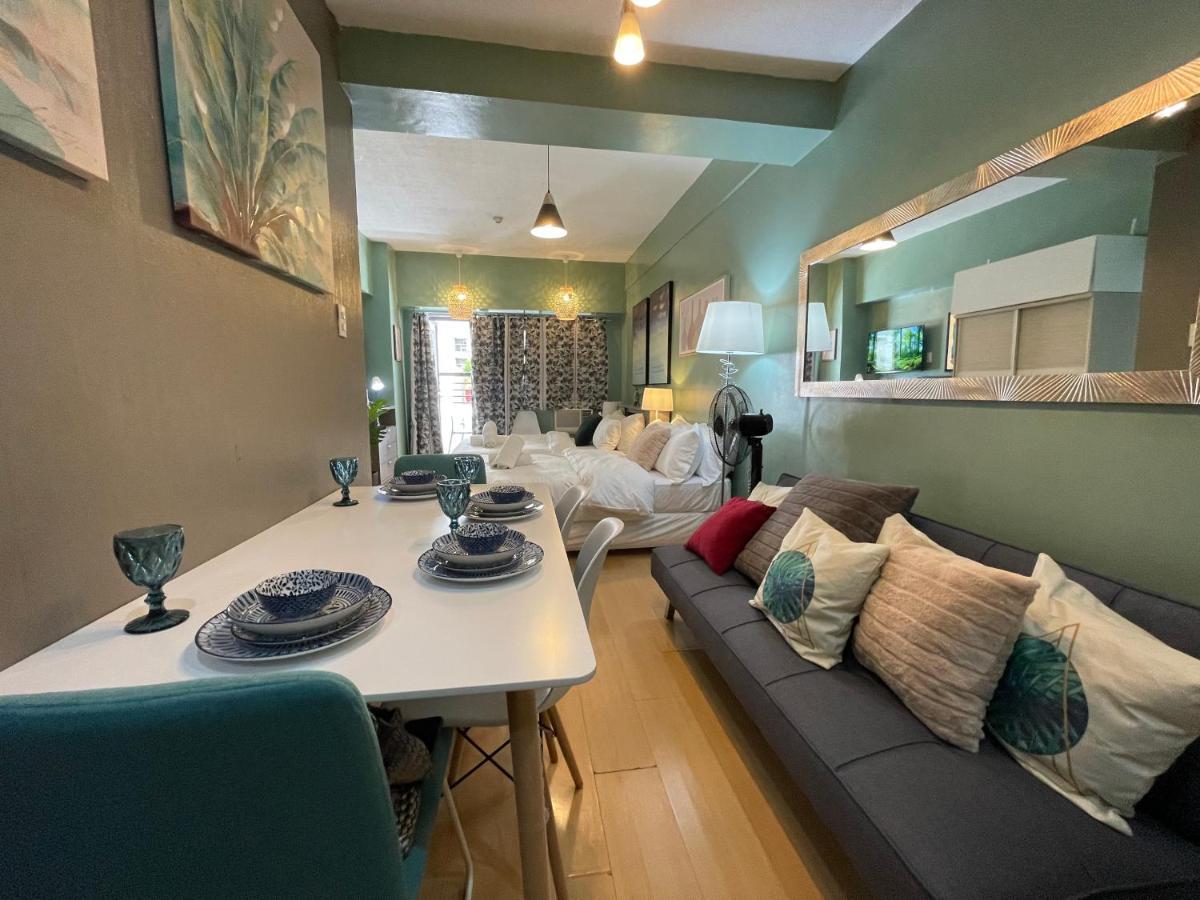 Poolside Family Room Greenbelt Makati Makati City Kültér fotó
