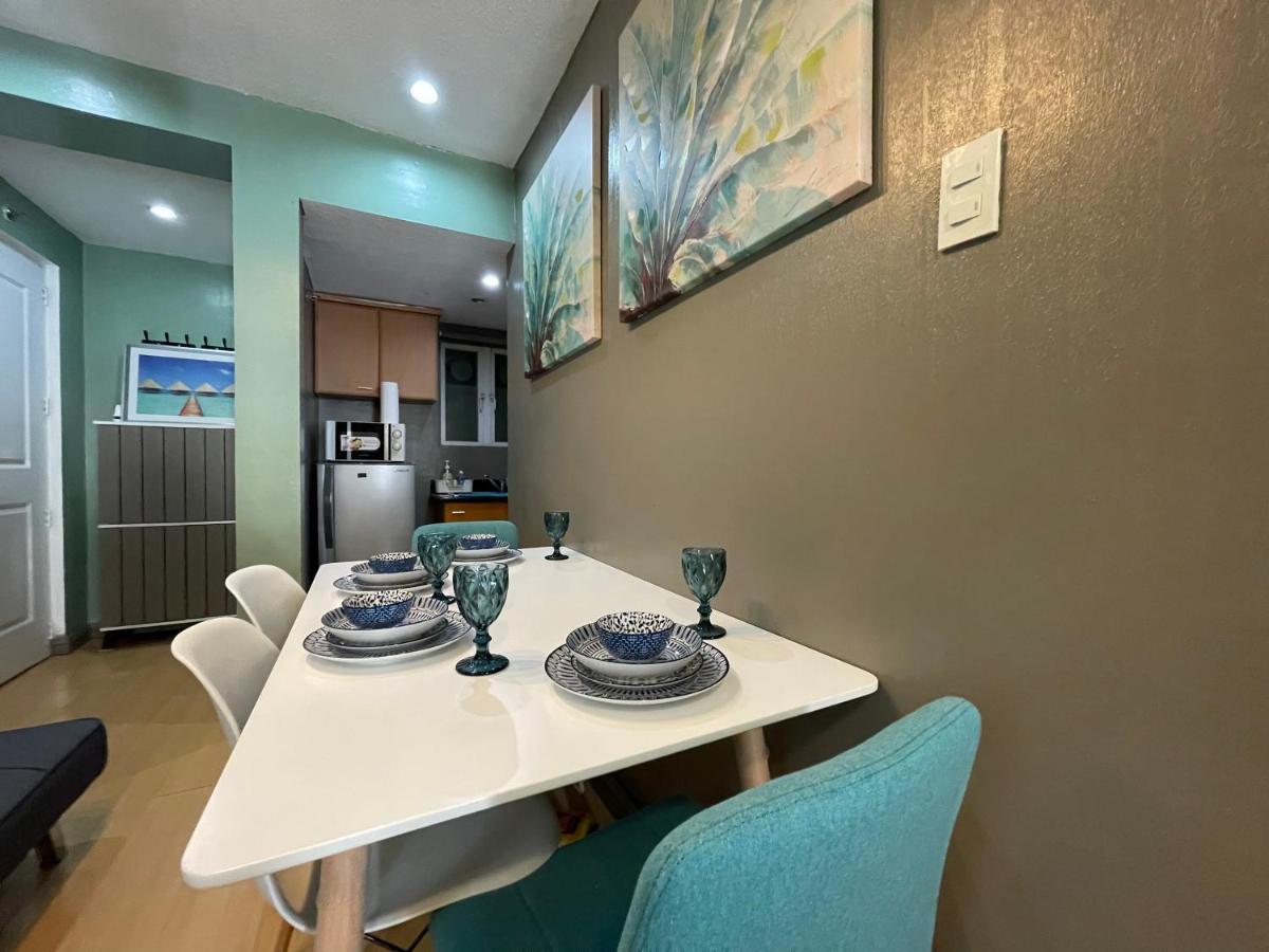 Poolside Family Room Greenbelt Makati Makati City Kültér fotó